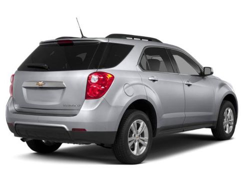 Used 2015 Chevrolet Equinox LT AWD/4WD image 2