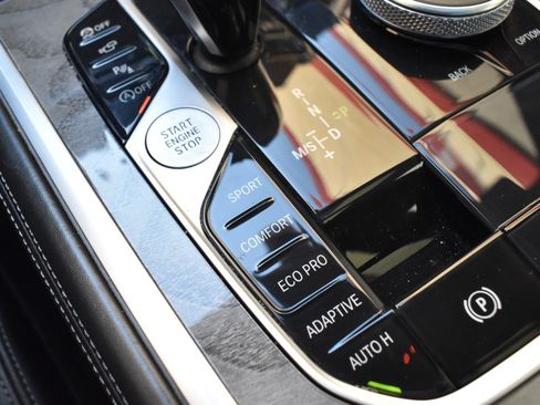Used 2020 BMW 840i Gran Coupe w/ M Sport Package RWD image 32