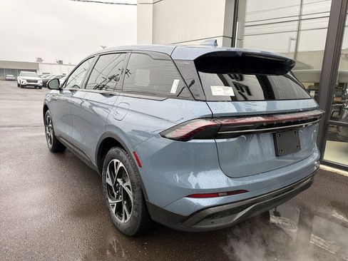 New 2026 Lincoln Nautilus Premier w/ Equipment Group 102A image 2