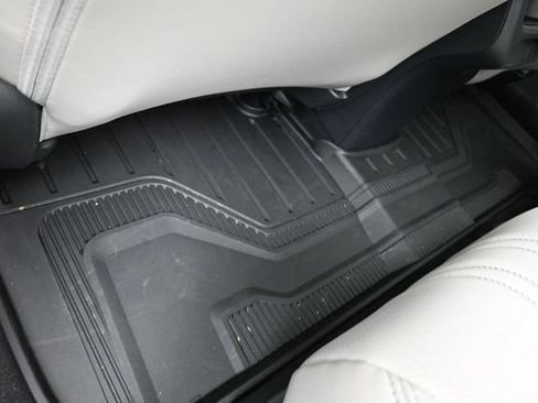 Used 2026 Honda HR-V EX-L image 30