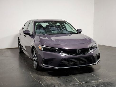 Used 2024 Honda Civic EX-L image 2