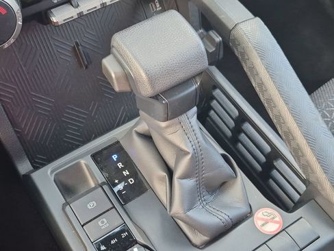 Certified 2026 Toyota 4Runner SR5 AWD/4WD image 23