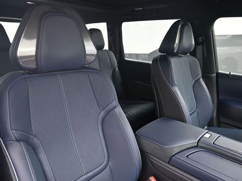 New 2026 INFINITI QX80 4WD image 48