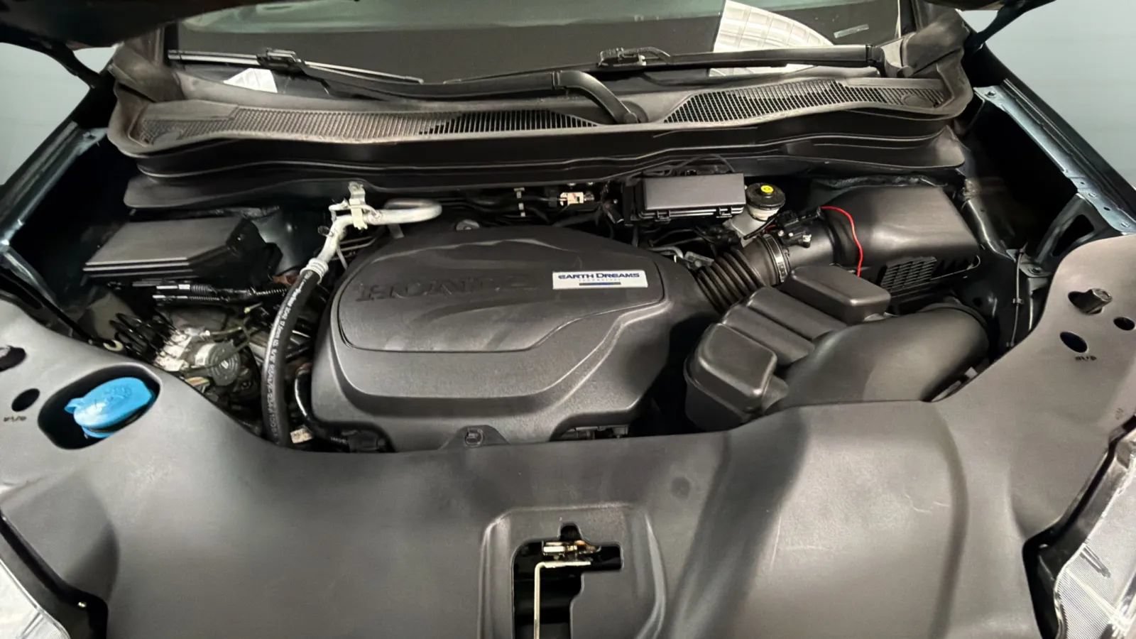 Used 2018 Honda Pilot Touring image 23