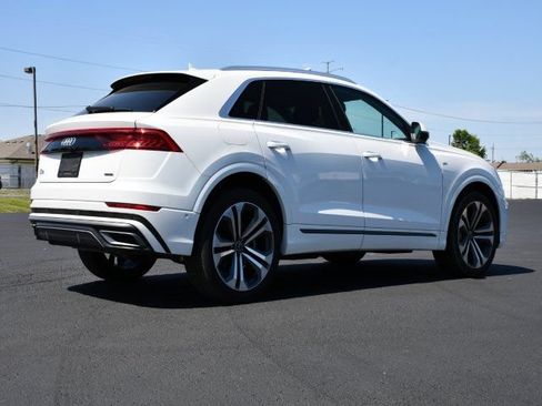 Used 2022 Audi Q8 Premium Plus w/ Premium Plus Package AWD/4WD image 7
