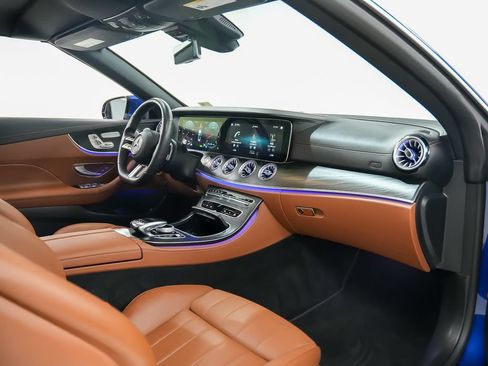 Used 2022 Mercedes-Benz E 450 4MATIC Cabriolet image 15
