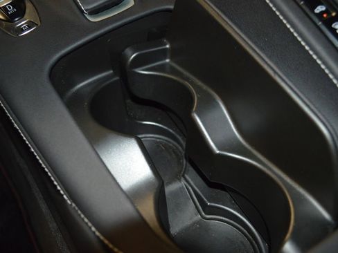 Used 2025 Chevrolet Corvette Z06 image 31