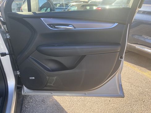 Used 2019 Cadillac XT5 Luxury FWD image 23
