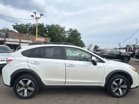 Used 2014 Subaru Crosstrek Touring AWD/4WD image 4