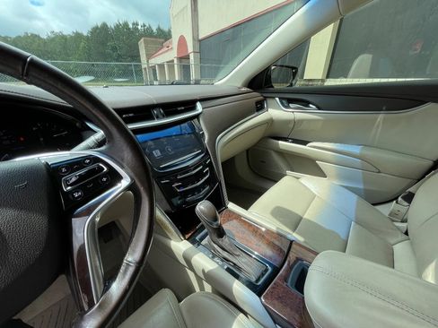 Used 2013 Cadillac XTS FWD image 54