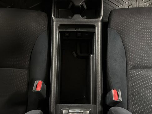 Used 2012 Honda CR-V EX image 40