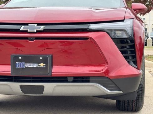 New 2026 Chevrolet Blazer EV LT image 9