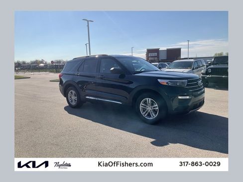 Used 2024 Ford Explorer XLT w/ Equipment Group 202A RWD image 1