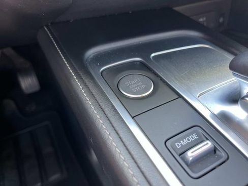 Used 2024 INFINITI QX60 Sensory AWD/4WD image 36