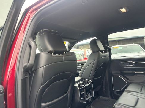 Used 2022 RAM 1500 Laramie AWD/4WD image 30