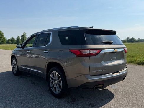 Used 2018 Chevrolet Traverse Premier AWD/4WD image 6