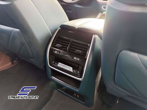 Used 2023 BMW XM image 27