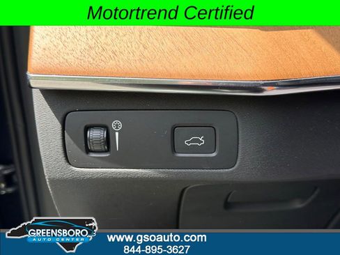 Used 2021 Volvo XC90 T6 Momentum w/ Protection Package image 34