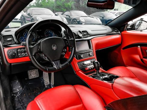Used 2017 Maserati GranTurismo MC RWD image 12