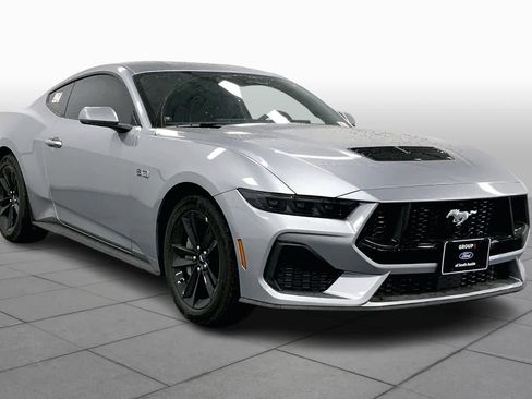New 2026 Ford Mustang GT image 2