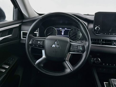 Used 2024 Mitsubishi Outlander SE AWD/4WD image 18