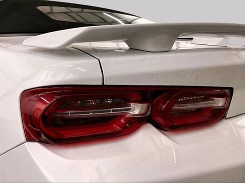 Used 2022 Chevrolet Camaro LT RWD image 28