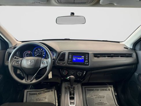 Used 2019 Honda HR-V LX image 22