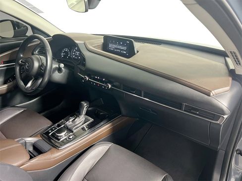 Used 2021 MAZDA CX-30 AWD 2.5 S w/ Premium Package image 29