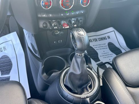 Used 2016 MINI Cooper S FWD image 32