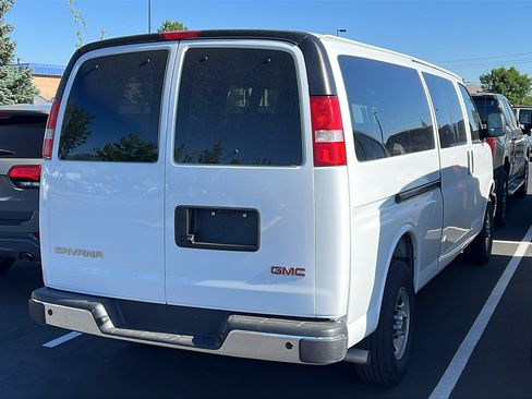 Used 2025 GMC Savana 3500 LT w/ LT Preferred Equipment Group RWD image 3