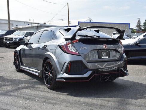 Used 2018 Honda Civic Type R image 3