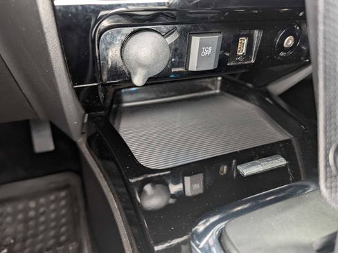 Used 2012 Ford Escape Limited image 31