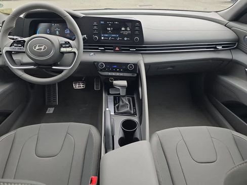 New 2026 Hyundai Elantra Sport FWD image 18