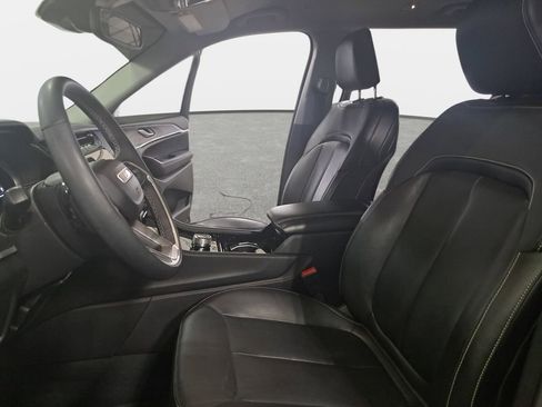 Certified 2023 Jeep Grand Cherokee L Limited image 17