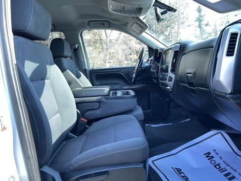 Used 2019 GMC Sierra 1500 SLE w/ SLE Value Package image 25
