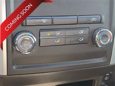 Used 2012 Nissan Frontier SV w/ Sport Appearance Pkg image 15