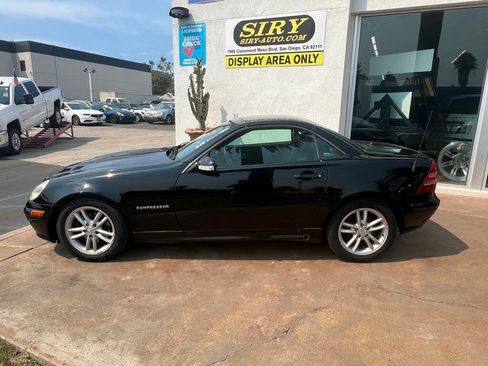 Used 2003 Mercedes-Benz SLK 230 image 2