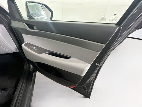 Used 2025 Hyundai Palisade SEL FWD image 34