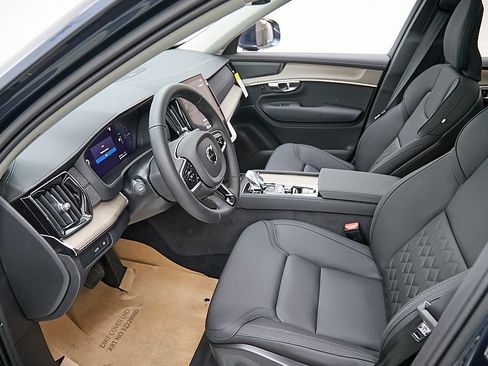 New 2026 Volvo XC90 T8 Plus w/ Protection Package AWD/4WD image 19
