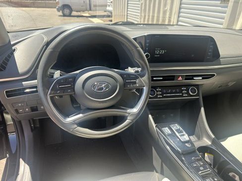Used 2023 Hyundai Sonata Limited FWD image 6