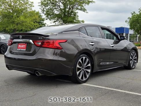 Used 2016 Nissan Maxima SR FWD image 4