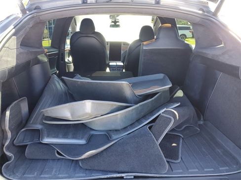 Used 2020 Tesla Model X Long Range image 6