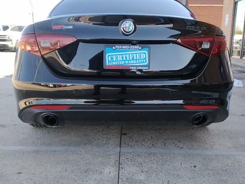 Used 2021 Alfa Romeo Giulia Sprint w/ Nero Edizione image 3