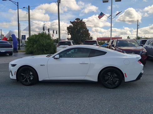 Used 2025 Ford Mustang GT image 7