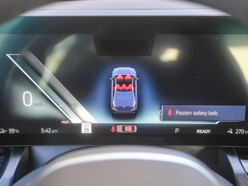 Used 2025 BMW i5 xDrive40 image 19