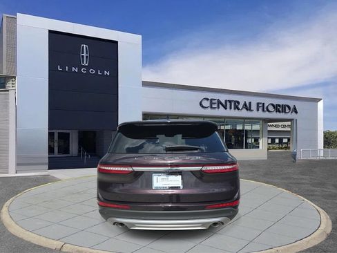 Certified 2023 Lincoln Corsair FWD image 5