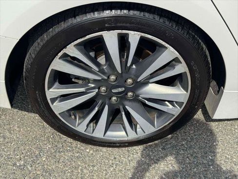 Used 2019 Lincoln MKZ Reserve AWD/4WD image 10