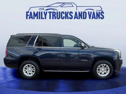 Used 2017 GMC Yukon SLT image 6