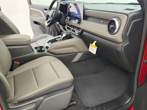 New 2026 Chevrolet Colorado ZR2 AWD/4WD image 36