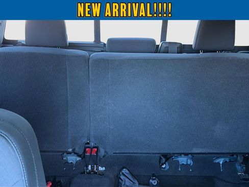 Used 2019 Chevrolet Silverado 1500 LT Trail Boss AWD/4WD image 27